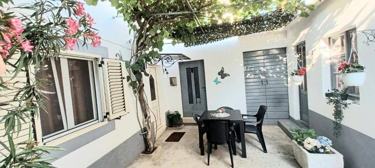 Apartman Perina Traù Esterno foto