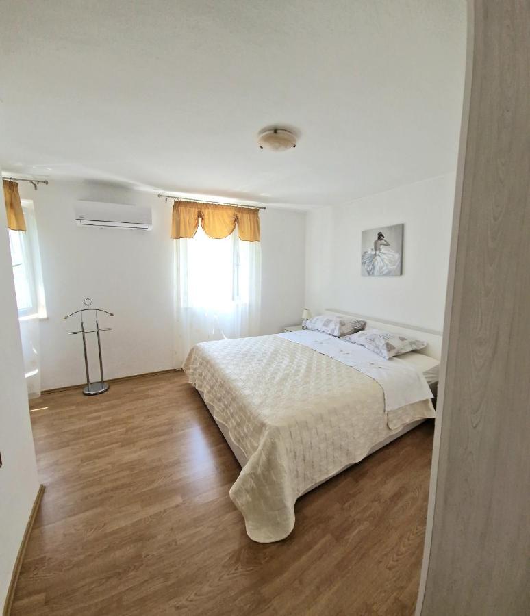 Apartman Perina Traù Esterno foto