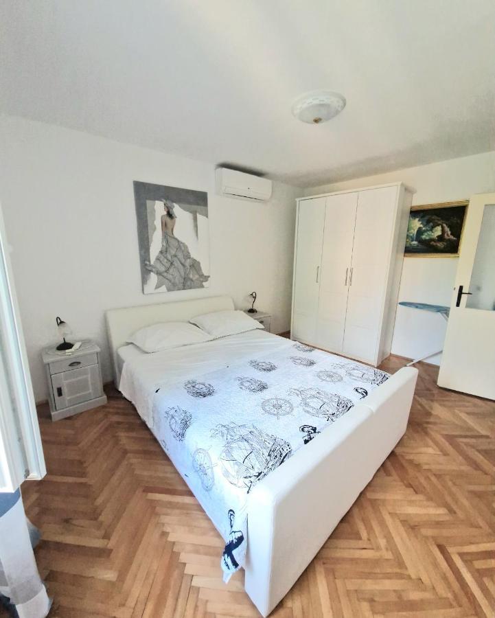 Apartman Perina Traù Esterno foto
